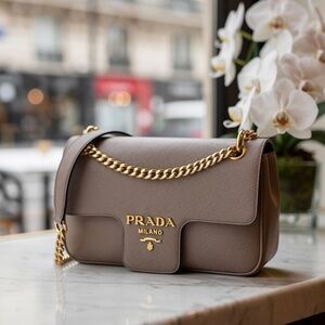 Prada Pre-Owned
Pattina Flap Shoulder Bag Saffiano Leather Small crossbody bag